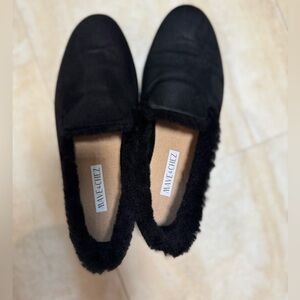 Mave and Chez Women's Black Sueded Audrey Slippers- size 7